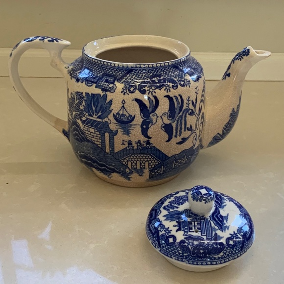 Kitchen Vintage Blue Willow Teapot Poshmark